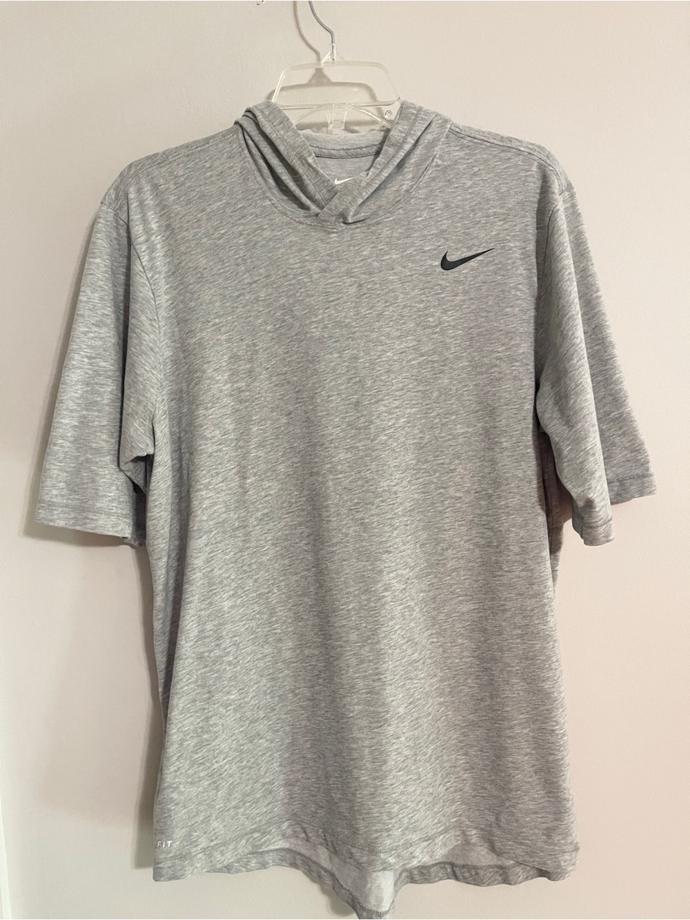 Nike Mens Hooded Pullover Hoodie T-shirt Sz M Gray Crew Neck Short Sleeve Drifit